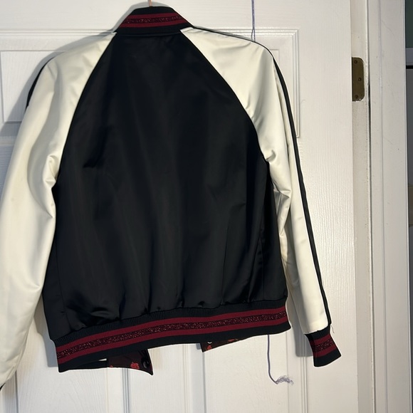 Coach Bomber jacket. Not an outlet piece. - Picture 4 of 5